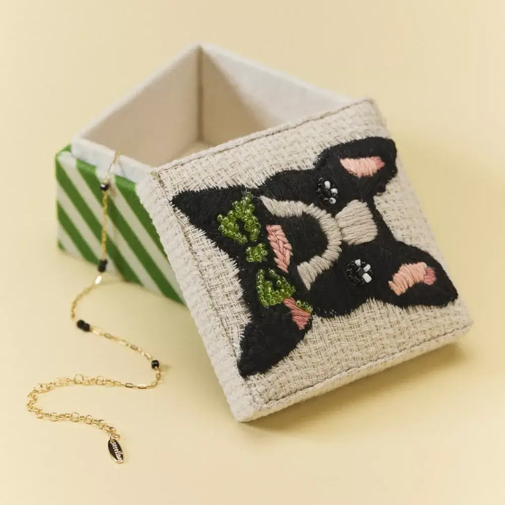 Embroidered Animal Jewelry Box